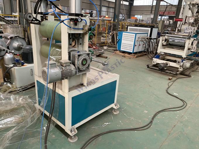 آلة تصنيع الصفائح من البلاستيك (PET) و (PS) و (PC) 4