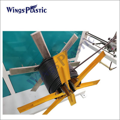 آلة بثق الأنبوب المموج البلاستيكي PP PVC PA HDPE آلة الطارد 40-80kg / H.