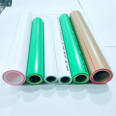 خط إنتاج أنابيب PPR قطر 16mm-63mm 0.6-0.8Mpa ضغط الهواء الحبيبات